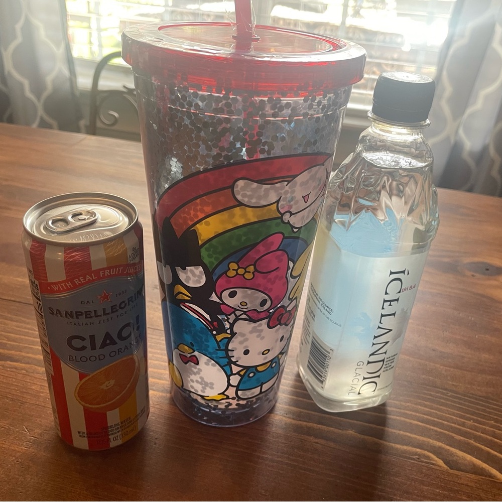 New, sealed Large Double Wall w/ Glitter Hello Kitty Rainbow Tumbler with Straw
